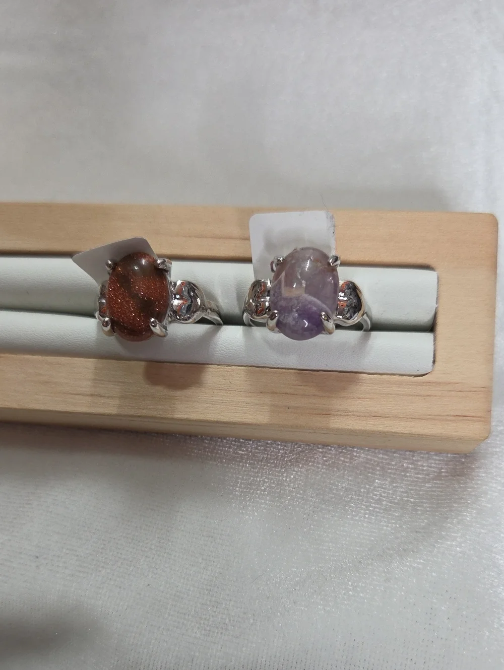 Lot of 2 Fashion Rings Gold Sandstone Light Purple Stone Fashion Rings Size 8.5
